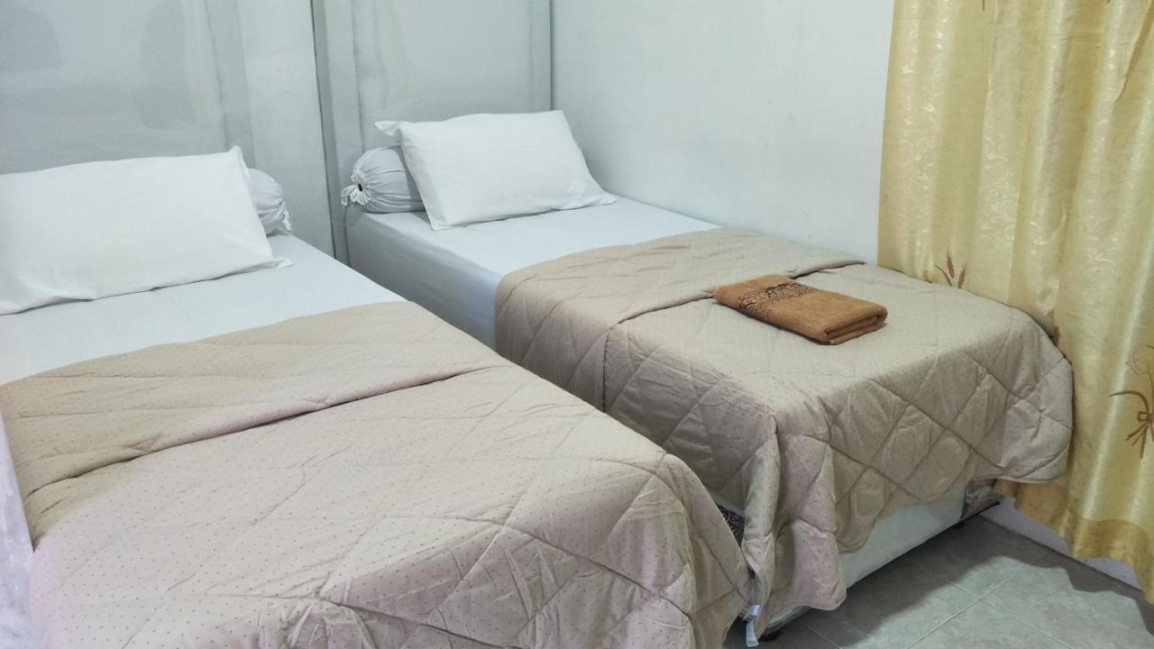 Kana Hasya Homestay "Rumoh Jamee" Meulaboh Bagian luar foto