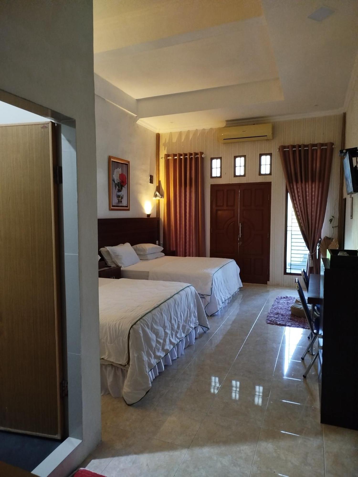 Kana Hasya Homestay "Rumoh Jamee" Meulaboh Bagian luar foto