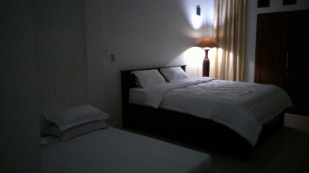 Kana Hasya Homestay "Rumoh Jamee" Meulaboh Bagian luar foto